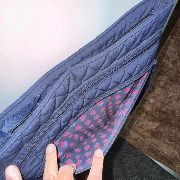 Vera Bradley Navy Blue Quilted Crossbody Hipster Lightweight Bag - Picture 5 of 12